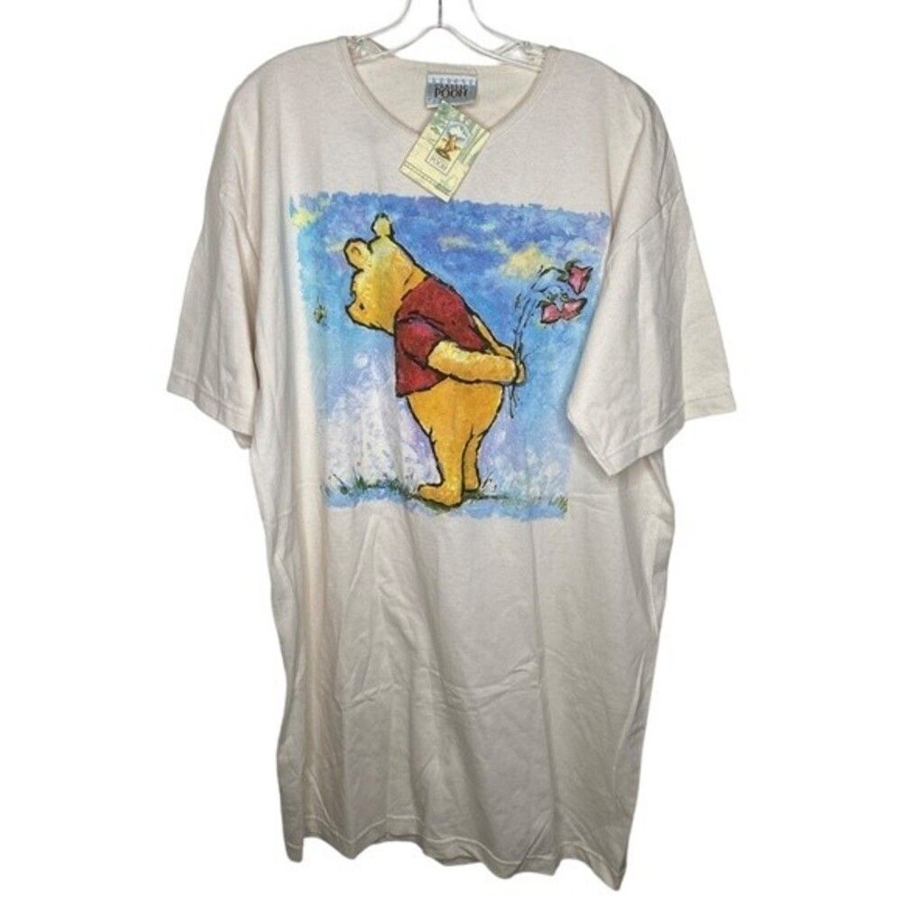 Vintage New with tags Disney Winnie the Pooh classic Pooh T-shirt one size 90s